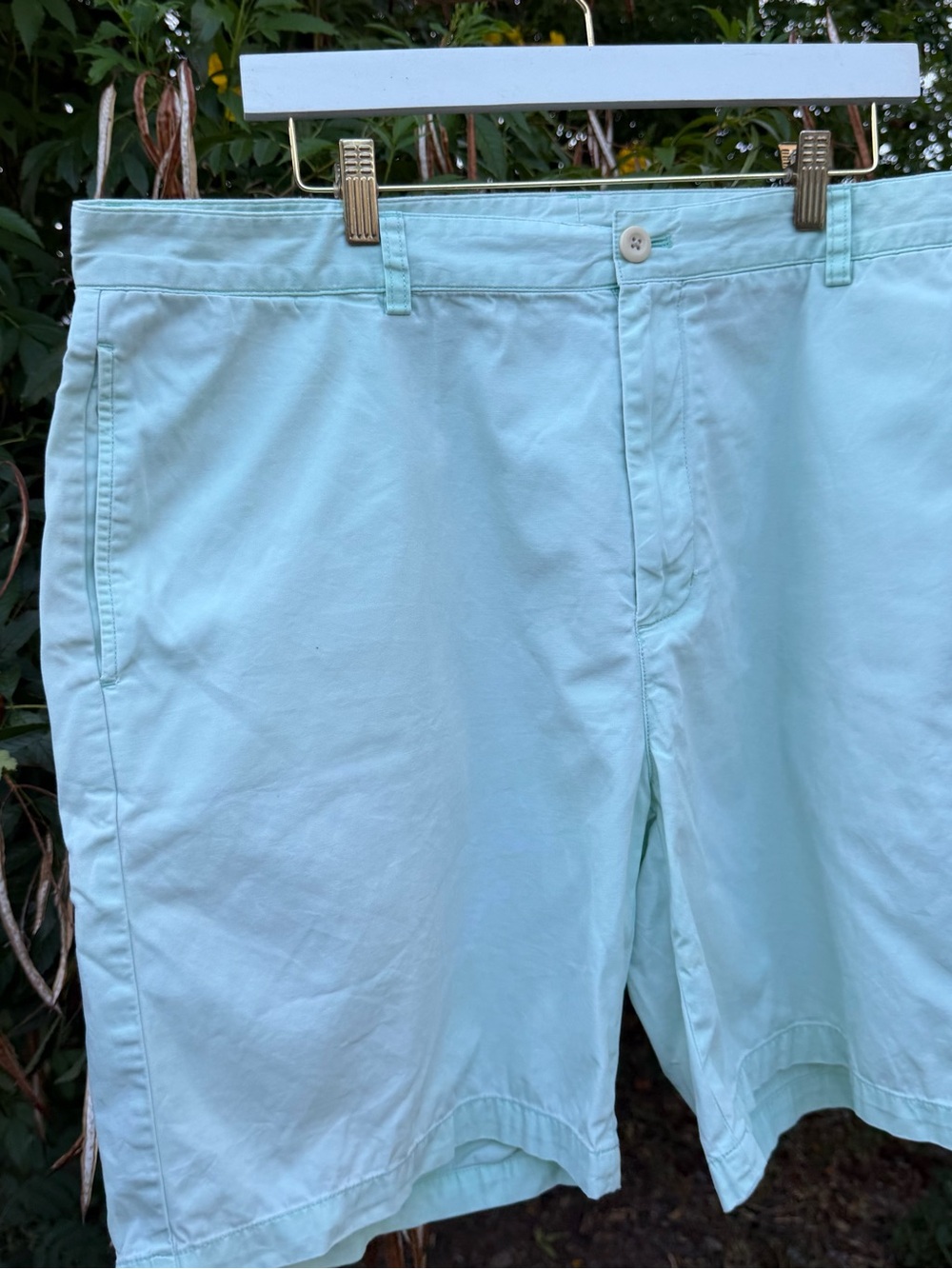 Vineyard Vines by Shep & Ian Men's Light Mint Chino Shorts Sz 40 inseam 6 inches
